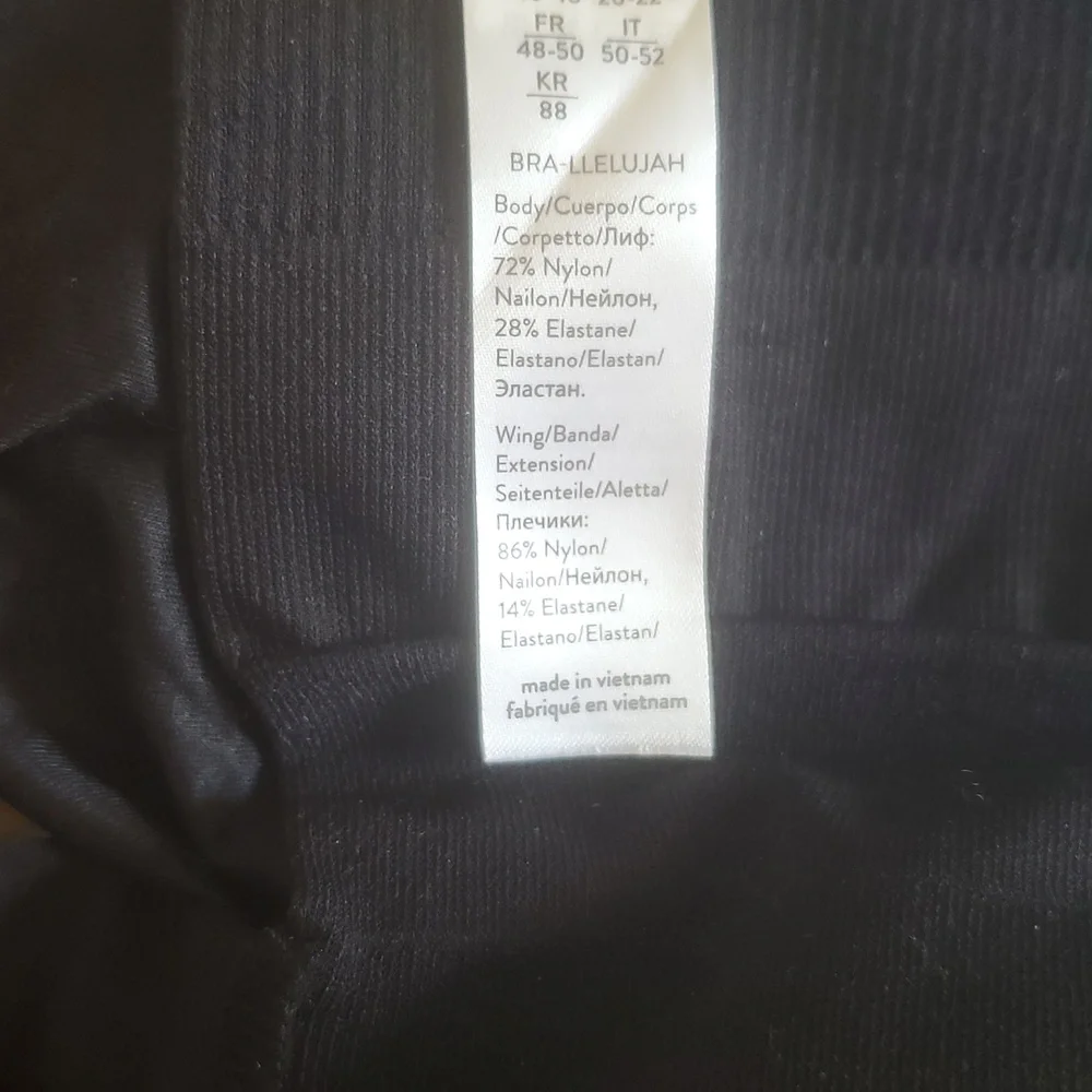 SPANX  #30016R BRA-LLELEJUH! BRALETTE  ; SIZES: S,M,L XL ;  BLACK